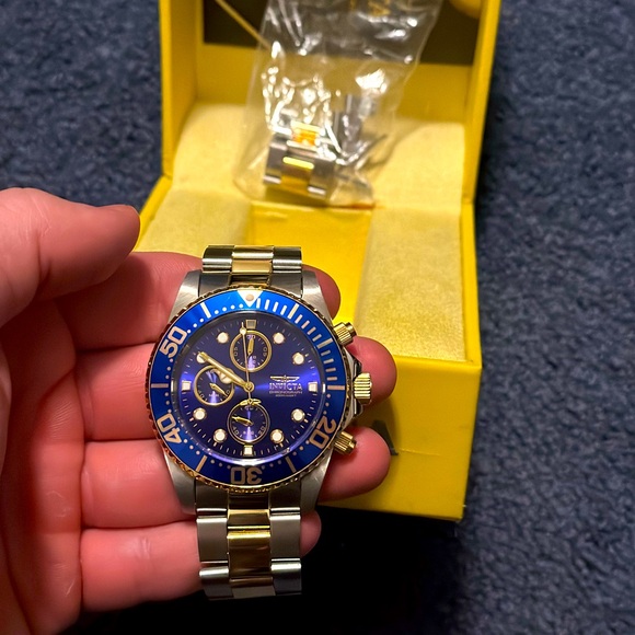 Invicta Watch🔥🔥😍😍 - Picture 2 of 5